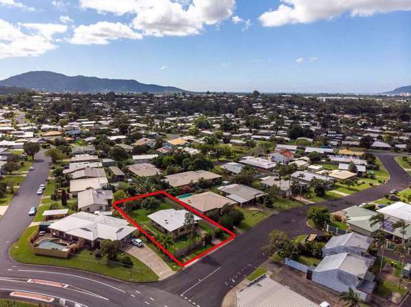 20 Primrose Street, Mooroobool - Thumbnail 2