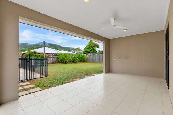 13 Mount Close, Edmonton - Thumbnail 7