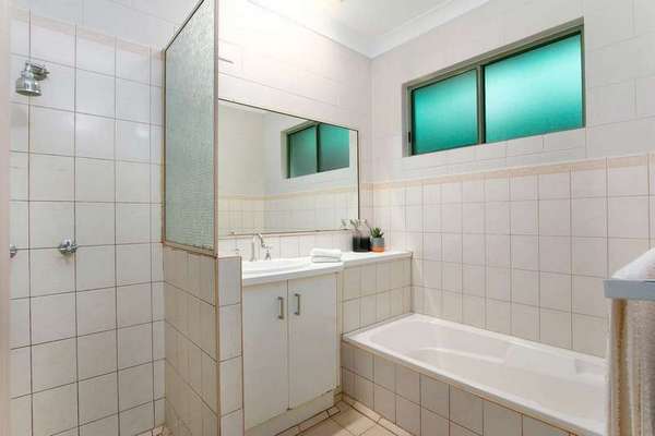 2 Tuffley Close, Kanimbla - Thumbnail 7