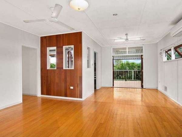 51 Curtin Street, Westcourt - Thumbnail 6