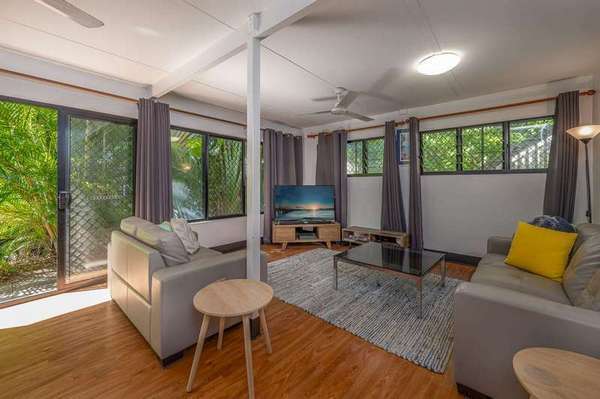 1/9-11 Amphora Street, Palm Cove - Thumbnail 4