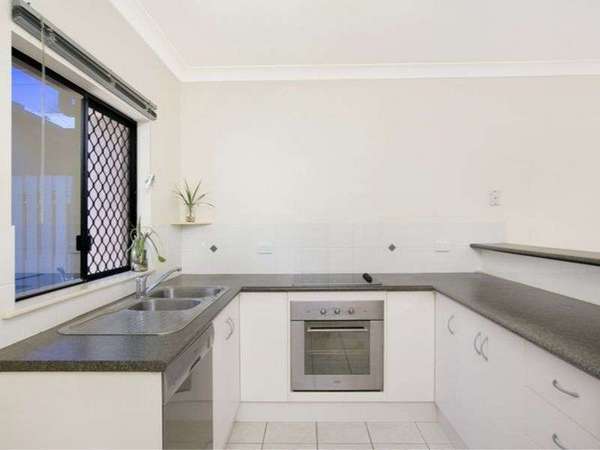 16/190 Irene Street, Mooroobool - Thumbnail 5
