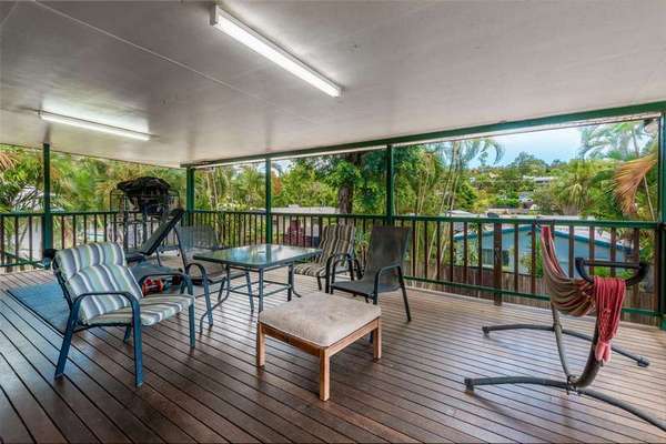 18 Serissa Street, Mooroobool - Thumbnail 4