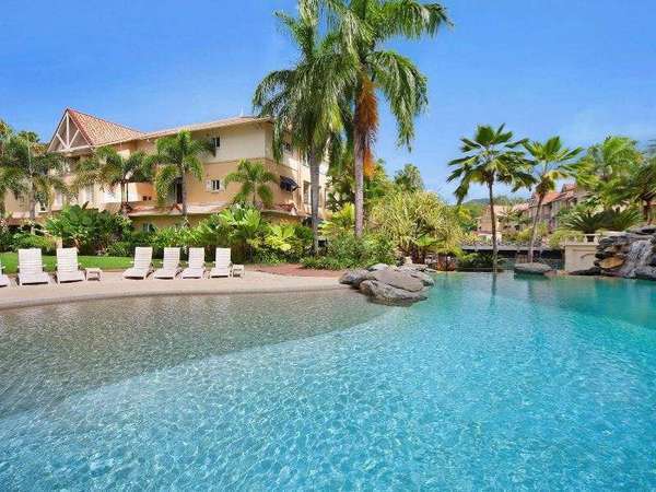 512/2 Greenslopes Street, Cairns North - Thumbnail 2