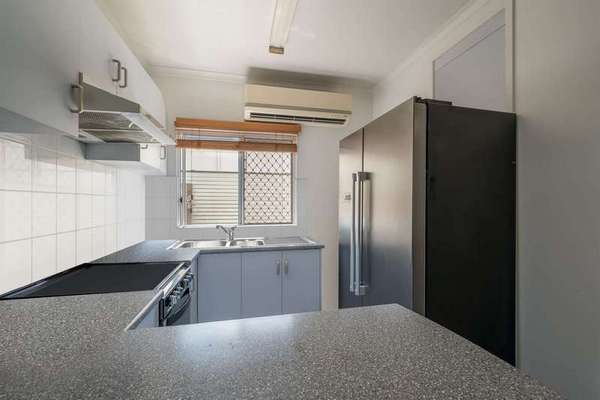 4/5 Balaclava Road, Earlville - Thumbnail 5