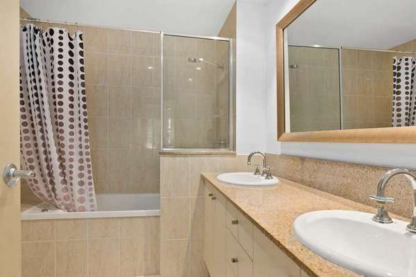 1201/2 Greenslopes Street, Cairns North - Thumbnail 7