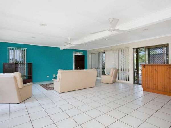 8 Lyndel Drive, Woree - Thumbnail 3