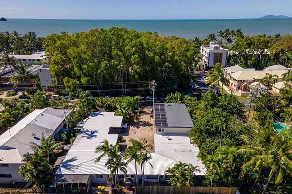 1/9-11 Amphora Street, Palm Cove - Thumbnail 2