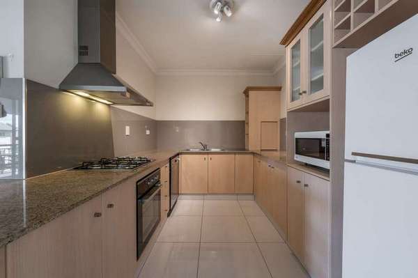 1525/2 Greenslopes Street, Cairns North - Thumbnail 6