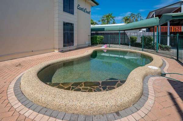 4/5 Balaclava Road, Earlville - Thumbnail 2