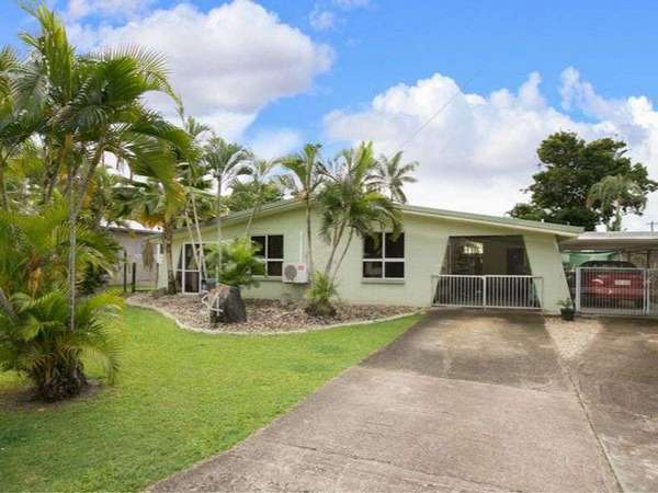 34 Dunbar Street, Mooroobool - Thumbnail 4