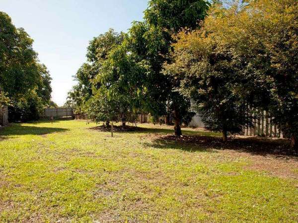 202 Mann Street, Westcourt - Thumbnail 5