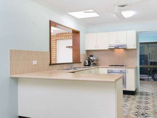 27 Alma Street, Woree - Thumbnail 7