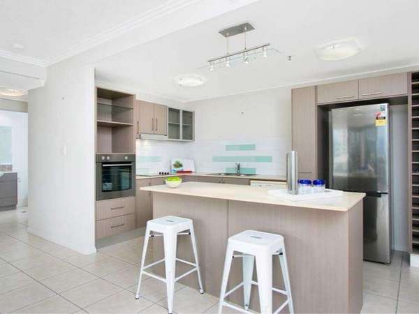 401/123-131 Grafton Street, Cairns City - Thumbnail 6