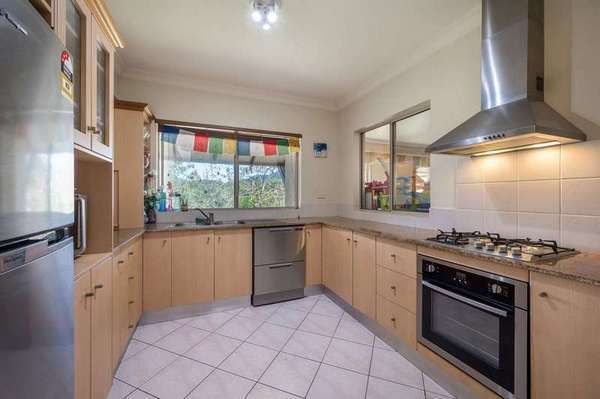 1630/2 Greenslopes Street, Cairns North - Thumbnail 3