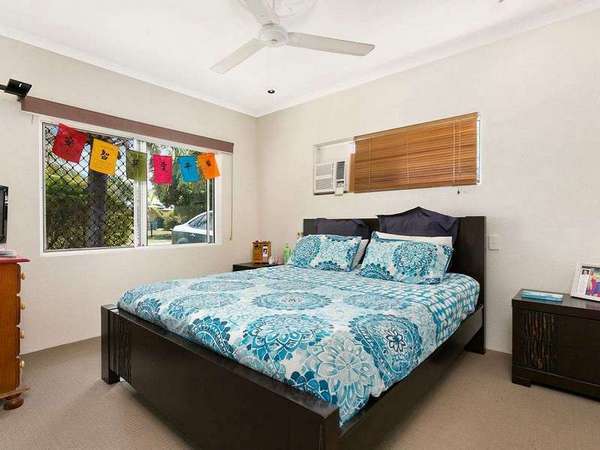 20 Lomond Street, Smithfield - Thumbnail 8