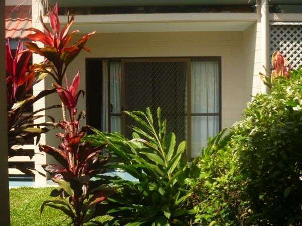 12/439 Severin Street, Manunda - Thumbnail 2