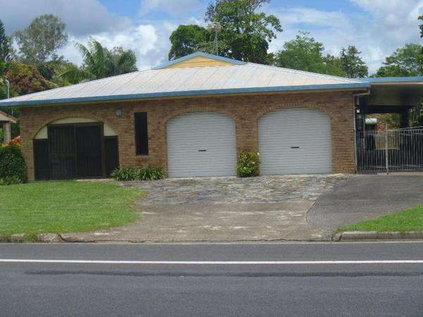 100 McCormack Street, Manunda - Image 1