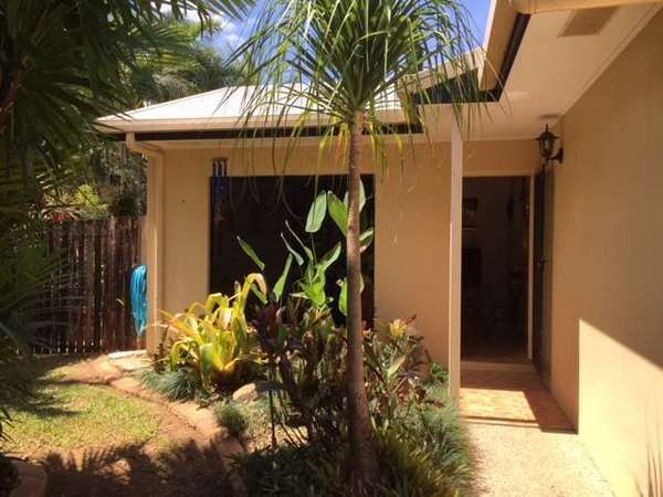 19 Red Ochre St, Redlynch - Thumbnail 3