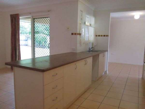 5 Tradewinds Close, Redlynch - Thumbnail 7