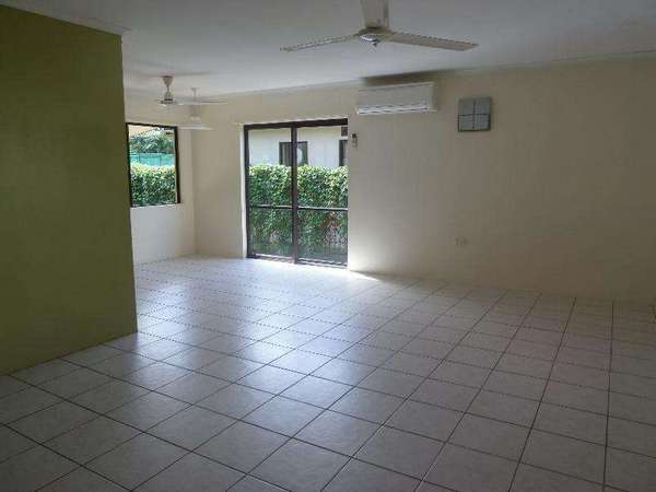 8 Stanton Rd, Smithfield - Thumbnail 8