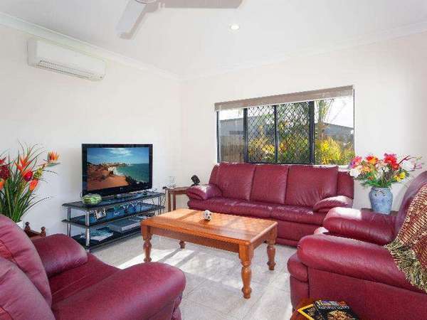 50 Flindersia Street, Redlynch - Thumbnail 3
