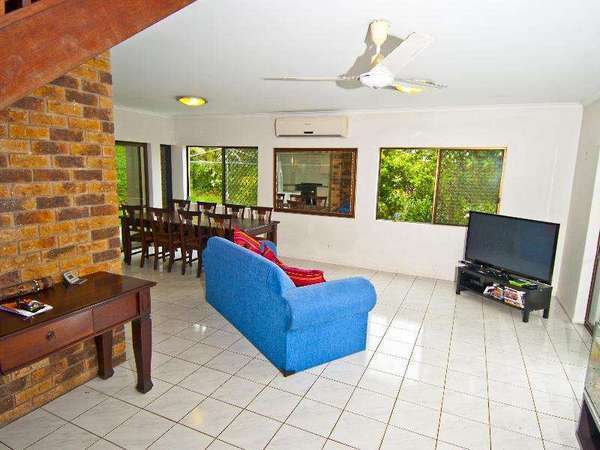 6 Fallon Close, Brinsmead - Thumbnail 5