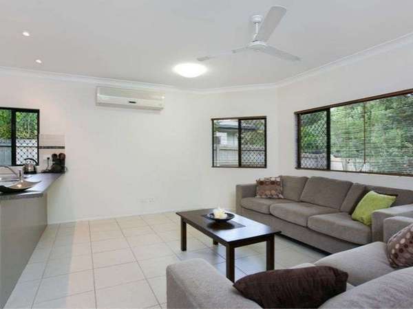 44 Dungarvan Dr, Brinsmead - Thumbnail 4