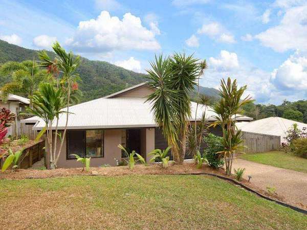 13 Ellie Banning Close, Redlynch - Thumbnail 2