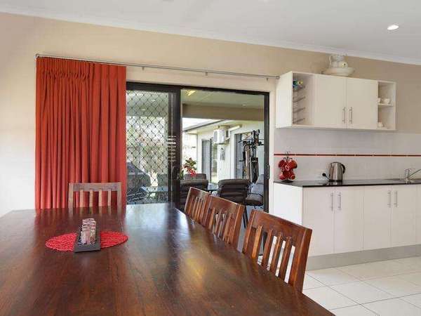 50 Tyrconnell Crescent, Redlynch - Thumbnail 6