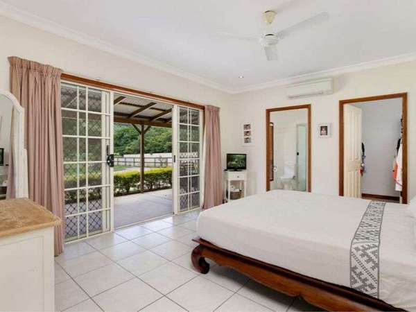35 Rocks Road, Redlynch - Thumbnail 3
