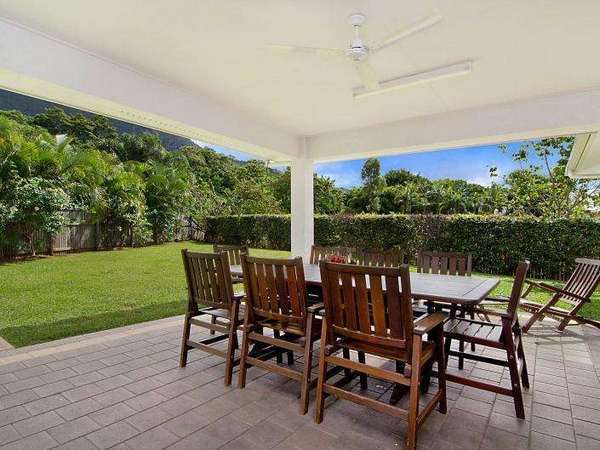 12 Coccoloba Close, Redlynch - Thumbnail 2