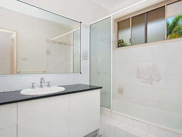 5 Ficus Cl, Redlynch - Thumbnail 8