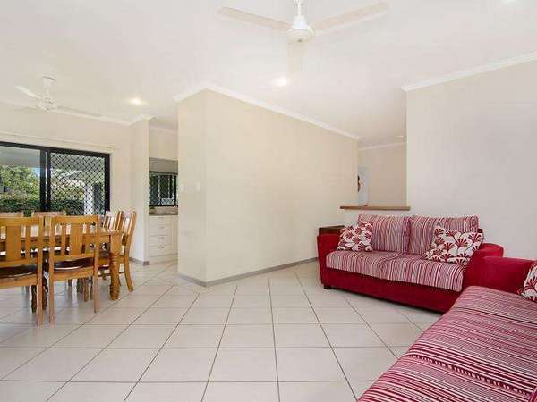 12 Coccoloba Close, Redlynch - Thumbnail 5