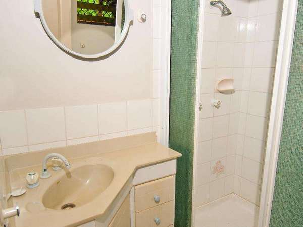 6 Fallon Close, Brinsmead - Thumbnail 8