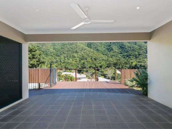9 Ellie Banning, Redlynch - Thumbnail 2