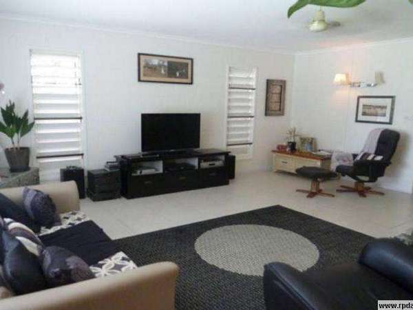 8 Strombus Ave, Trinity Beach - Thumbnail 7
