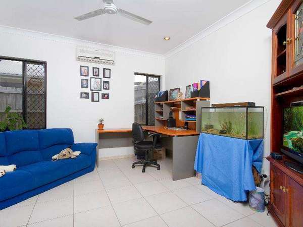 36 Huntley Crescent, Redlynch - Thumbnail 8