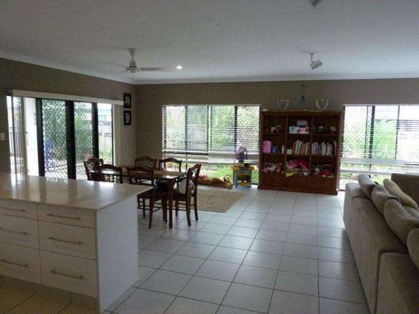 7 Hodkinson Street, Redlynch - Thumbnail 5