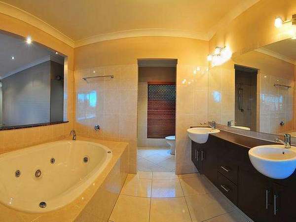 7 Finchley Close, Redlynch - Thumbnail 7