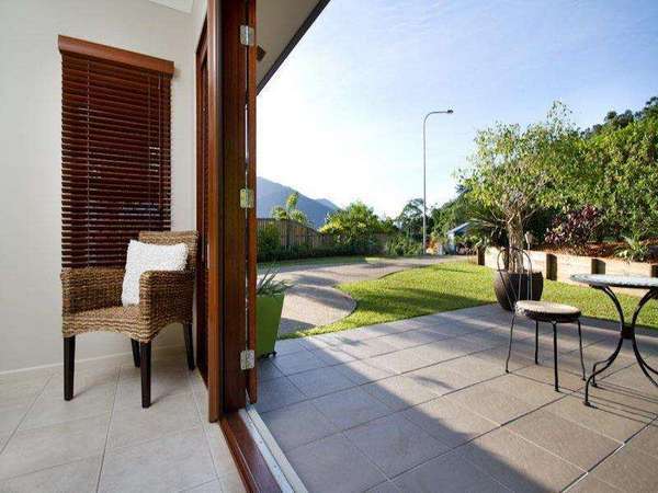 26 Lum Jim Street, Redlynch - Thumbnail 2