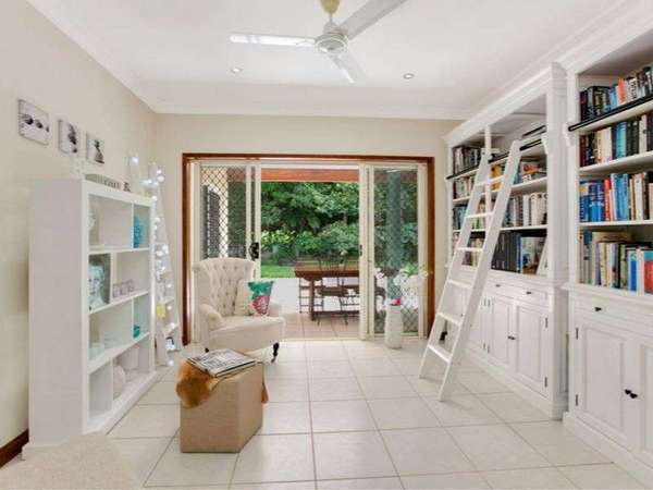 35 Rocks Road, Redlynch - Thumbnail 2