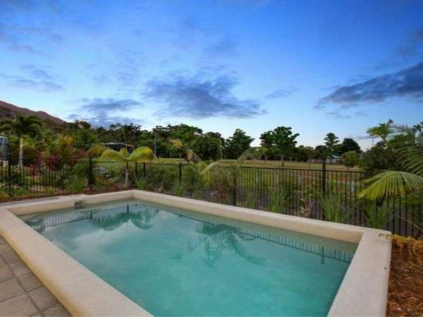 120 Springbrook Ave, Redlynch - Thumbnail 4