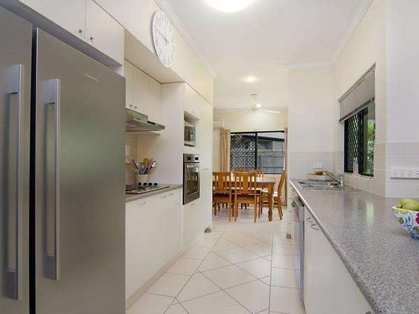 12 Coccoloba Close, Redlynch - Thumbnail 6