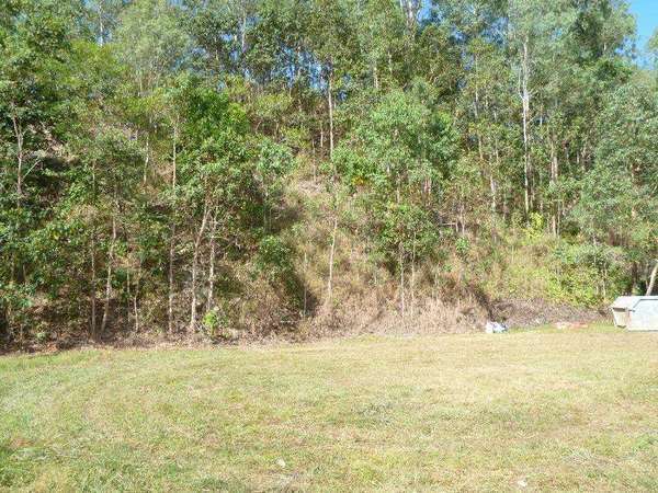 21 William Hickey Street, Redlynch - Thumbnail 7