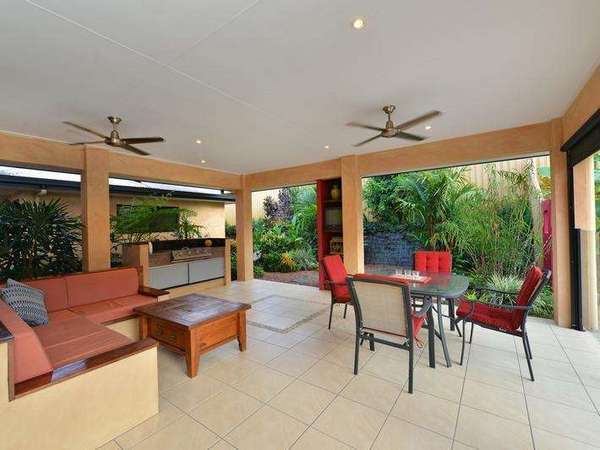4 Finchley Close, Redlynch - Thumbnail 4