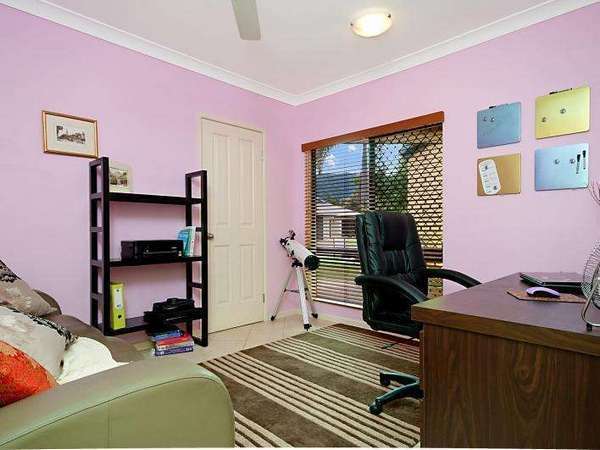 17 William Hickey Street, Redlynch - Thumbnail 8