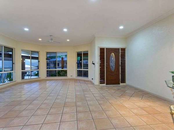 27 Rosemont Ct, Mooroobool - Thumbnail 7