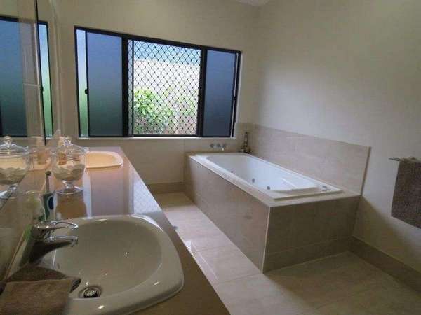 106 Springbrook Ave, Redlynch - Thumbnail 3