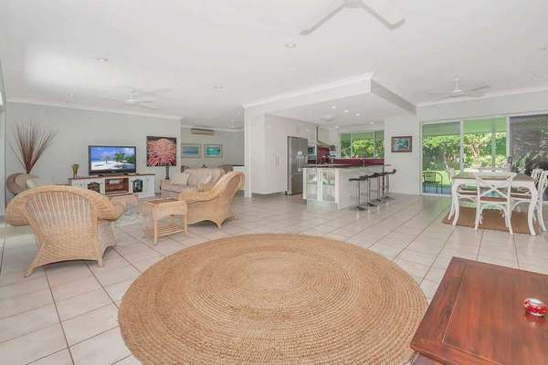 20-22 ROBB RD, Redlynch - Thumbnail 6